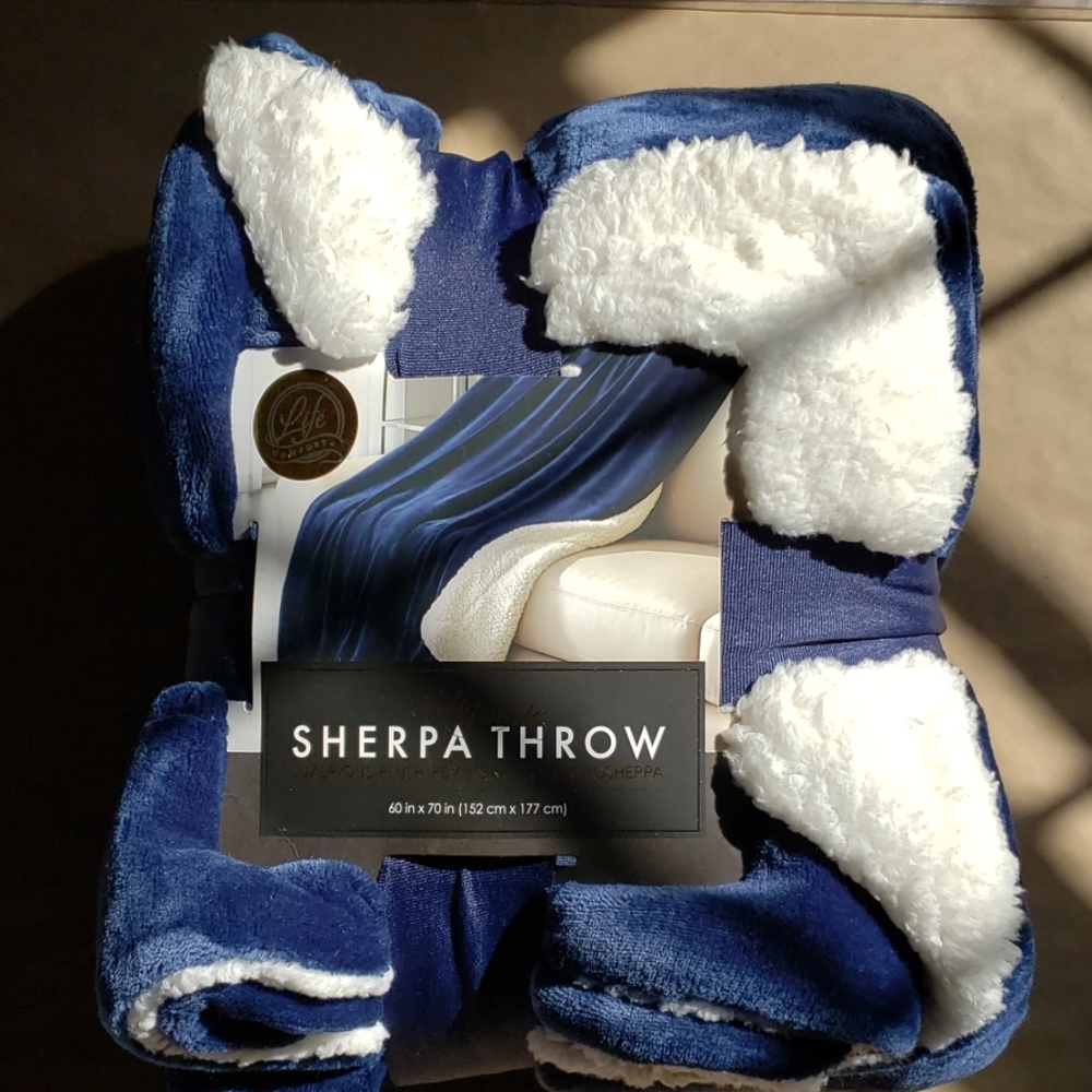 New! Sherpa throw